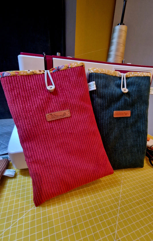 Bookinet, Housse de livre stylée ! (Choix des tissus en photo)