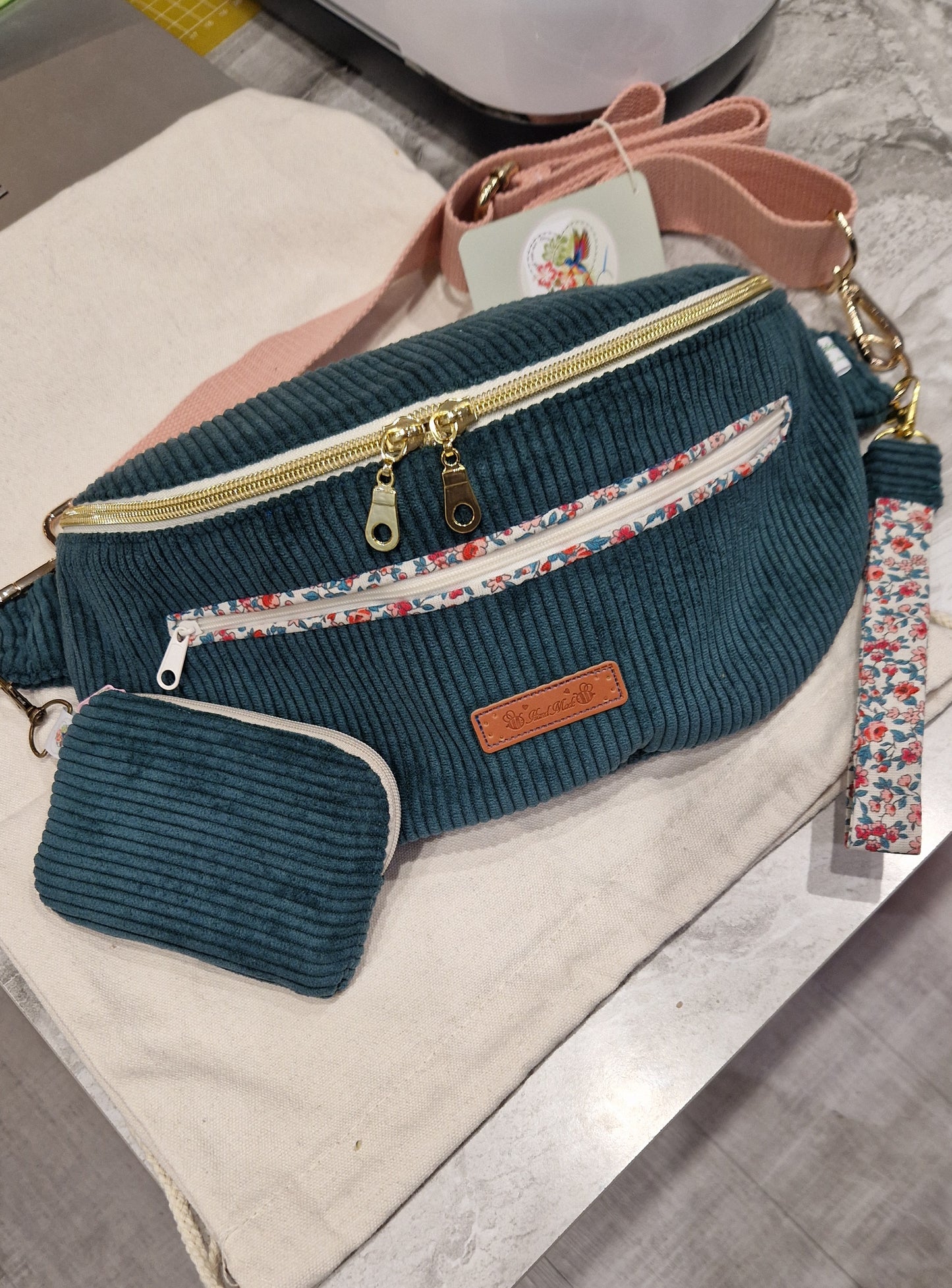 La Bana'Moov, le sac banane pratique et stylé (Choix des tissus en photo)