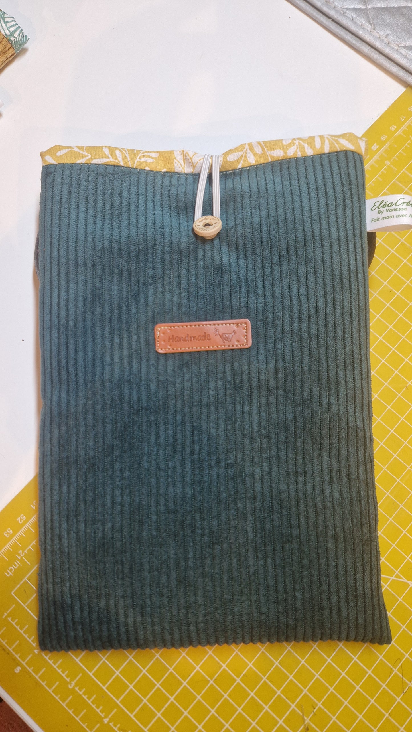 Bookinet, Housse de livre stylée ! (Choix des tissus en photo)